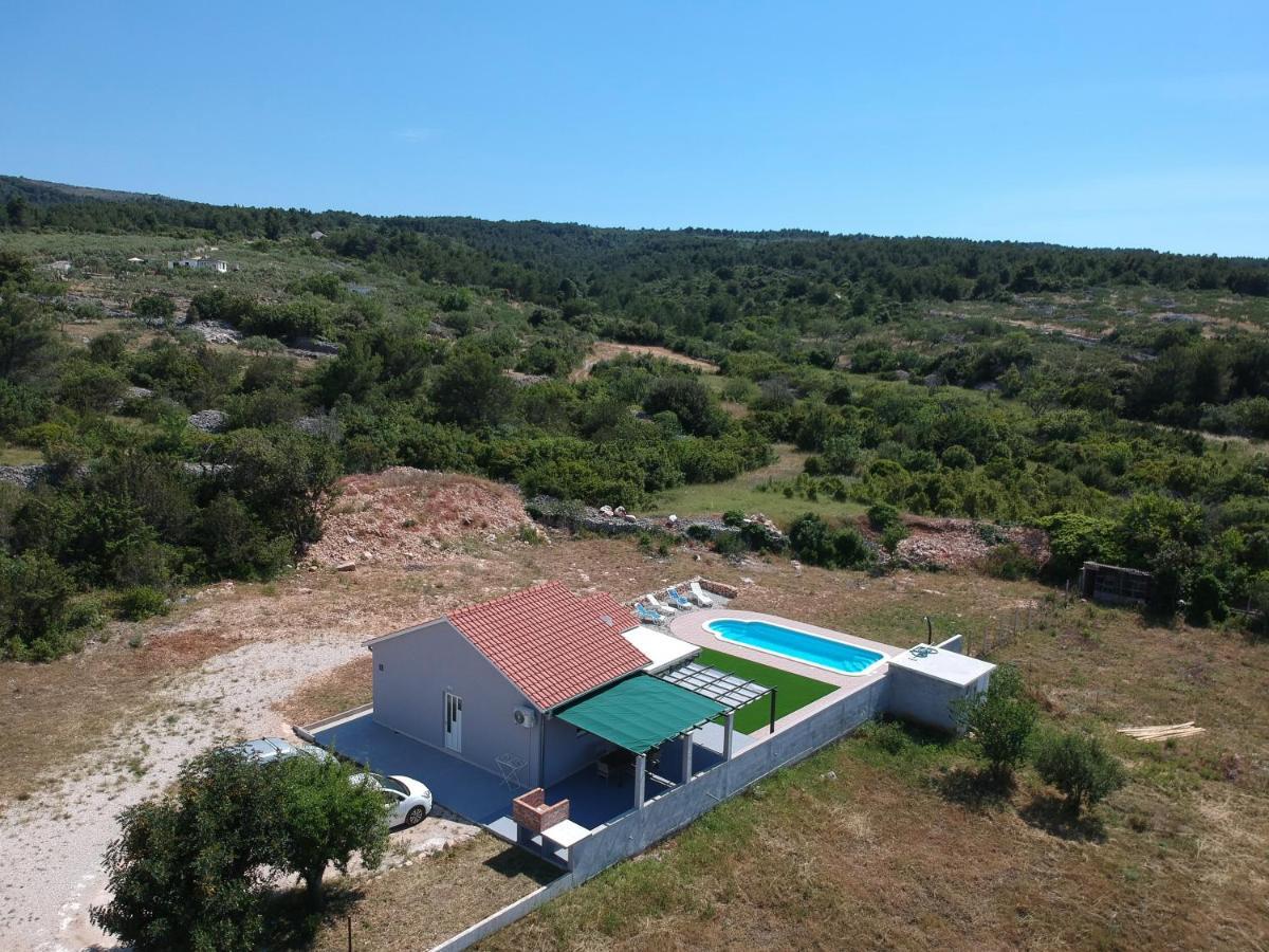 Villa Nane Garden House With Heated Pool Mirce Exterior foto